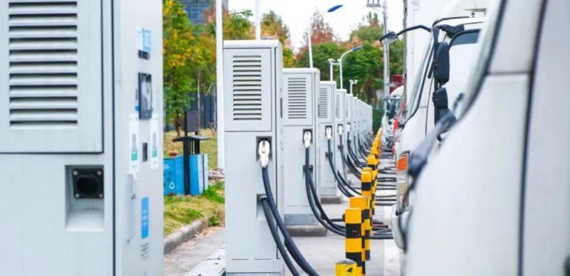 China Electric Vehicle (EV) Charging Market Set for Explosive Growth, Expected to Reach USD 62 Billion by 2030