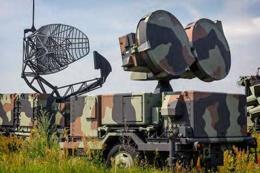 How Are Military Transmit and Receive Modules Revolutionizing Radar Performance?